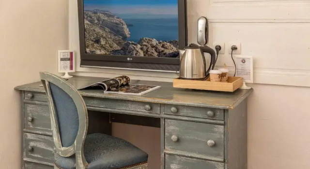Двухместный номер Superior The Originals Boutique, Clair Hôtel, Martigues