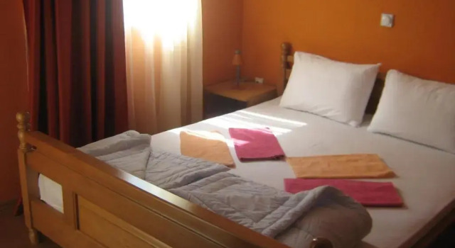 Студия с балконом Apartments Srzentic