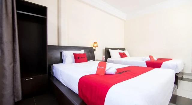 Honey House Hotel