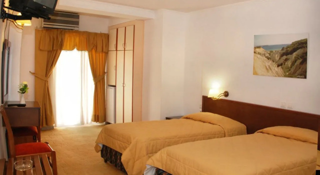 Astoria Hotel, Забронировать Отель Отели Аликес 3 звезды, 3*