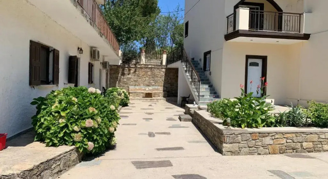 Despina Studios Kastanies Raxes Ikaria # 10, Đặt Khách sạn Christos Hy Lạp