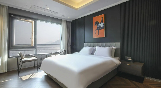 Номер Deluxe The Brain Hotel