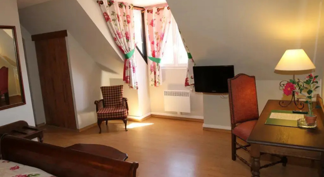Golf Hotel, Book Hotel Hotels in Upper Normandy with Breakfast, Breakfasts