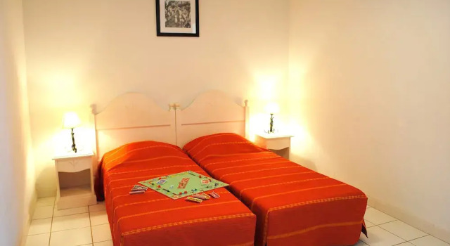 Residence Sun Hols Les Rives du Lac, Prenota Hotel Hotel a Alvernia con parcheggio, Parcheggio