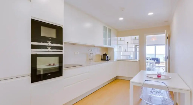 Апартаменты Brisa do Mar 2Br - Sea front - Luxury apartment