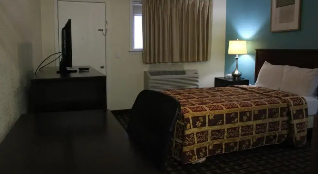 Номер Economy American Inn Port OConnor