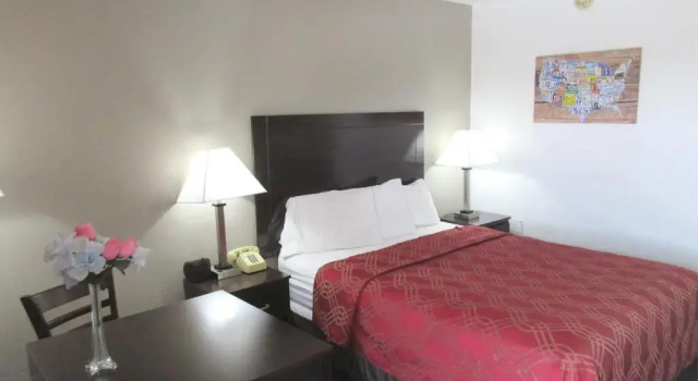 Standard- dobbelt i kælderen værelse Econo Lodge Cameron