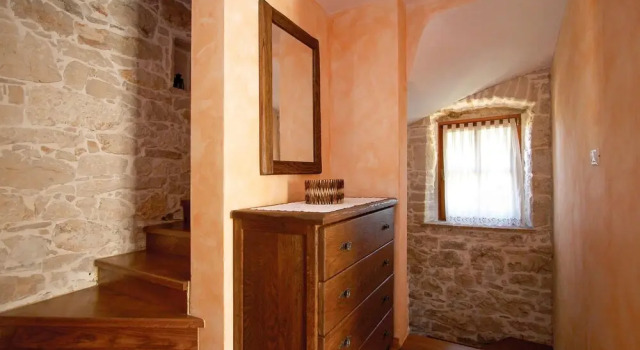 Beautiful Home in Krnica With Wifi and 2 Bedrooms, Rezervovat Hotel Hotely v Krnica s bazénem, Bazén
