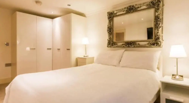 Camden Spacious Apartment