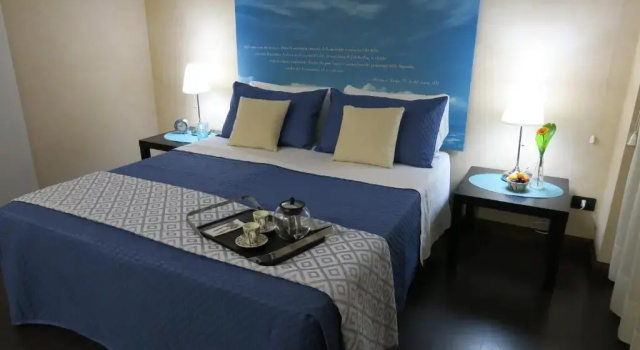 Четырёхместный номер Standard Mare Nostrum Petit Hôtel