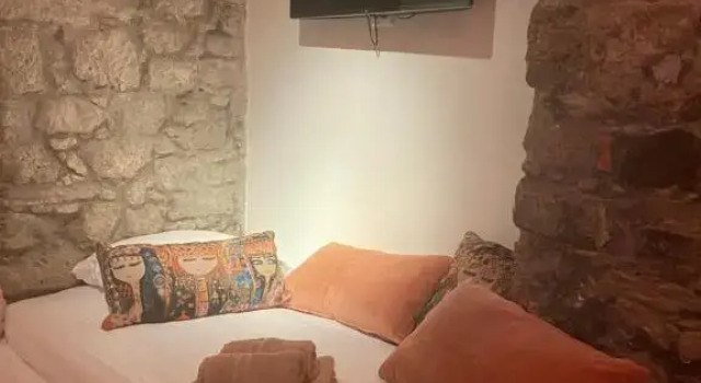 Luxury room for up to 8 people!