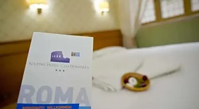 Номер Economy Adoro Hotel