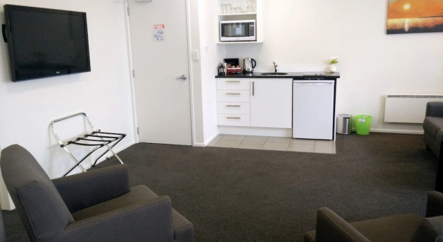 Апартаменты Superior Airport Palms Motel