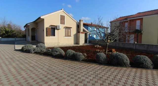 Holiday Home Deni
