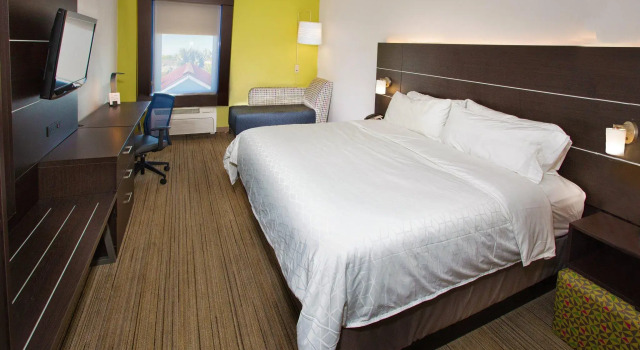 Номер Standard Holiday Inn Express Hotel & Suites Port Charlotte