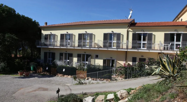 Четырёхместный номер Standard с балконом Отель Villa Wanda