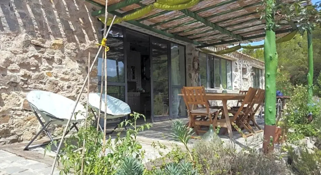 La Loubière, Book Hotel Hoteller i Corbières med parkering, Parkering