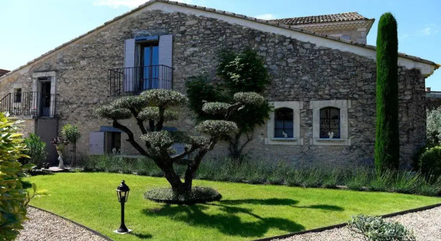 Bastide des Demoiselles, Rezerwuj Bed and Breakfast Roussillon Luberon