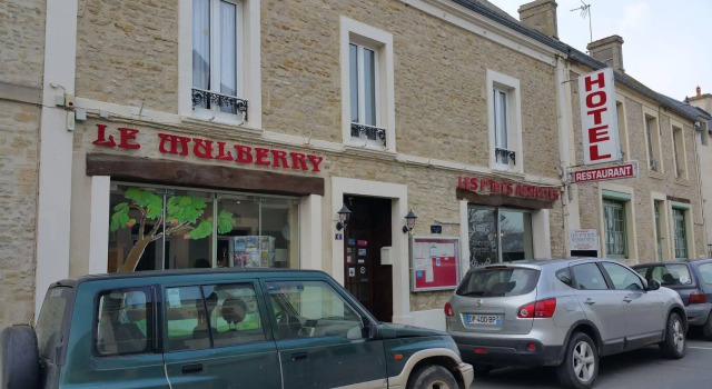 Hôtel Restaurant Le Mulberry Arromanches, Забронировать Отель Участки высадки Нормандии Нижняя Нормандия