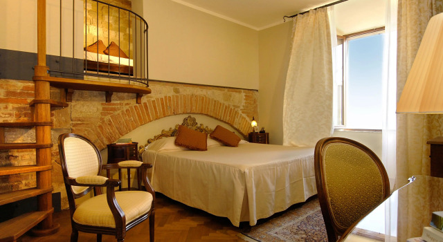 La Locanda Di San Francesco, Забронировать Отель Отели в центре Монтепульчано с завтраком, отели в центре Монтепульчано с завтраком
