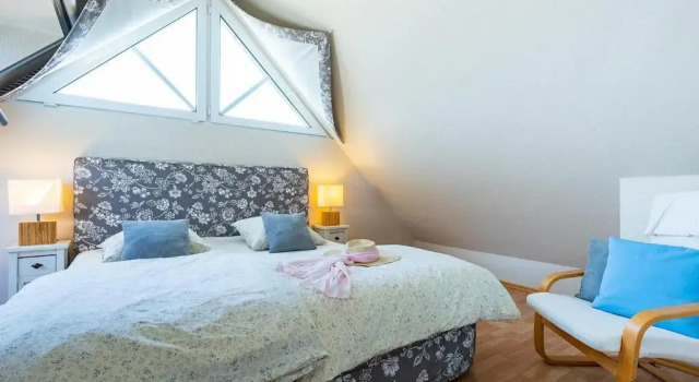 Gartenweg 7 Wohnung 2 3 oben links, Забронировать Отель Цингст Barther Bodden, рядом с Пляж Цингст