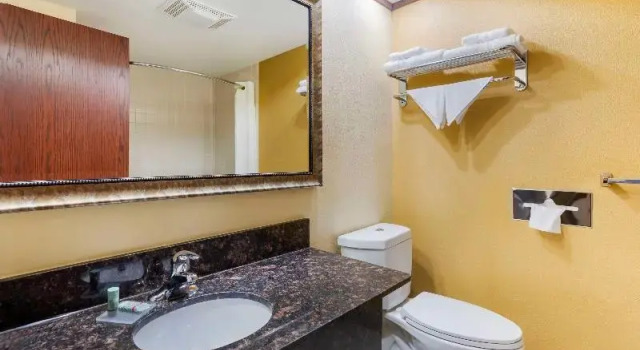 Двухместный номер Standard с балконом Best Western Kiva Inn