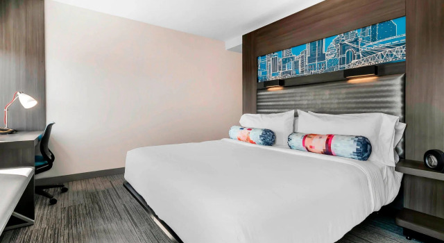 Двухместный номер Standard Aloft by Marriott Newport on the Levee