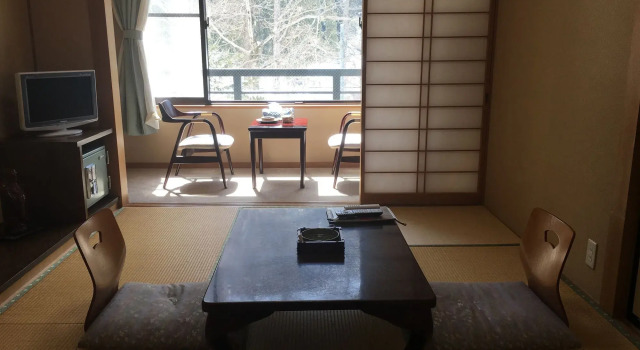 Ryokan Tanaka, Забронировать Отель Такаяма 