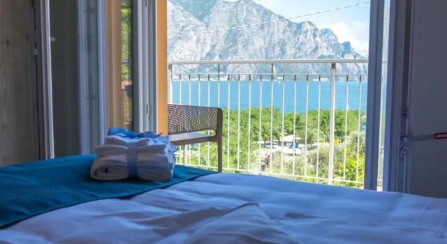 Двухместный номер Superior с видом на бассейн Hotel Casa Marinella