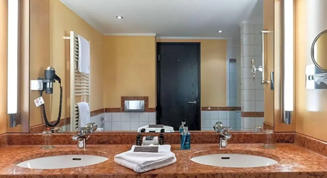 Одноместный полулюкс Hotel Remarque