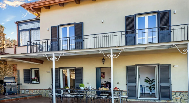 Villa Lions Rose in Sant Agata sui Due Golfi