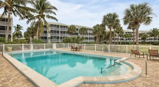 Номер Standard South Seas Beach Villa 2414