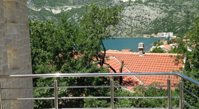 Апартаменты Apartments Risan