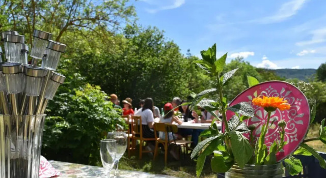 l'heureux bazar, Prenota Hotel Verrières 