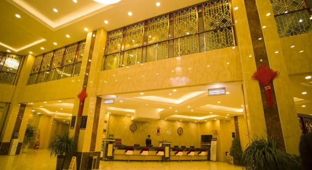 Super 8 by Wyndham Qitai Tuan Jie Nan Lu, Book Hotel Hoteller i Qitai med parkering, Parkering