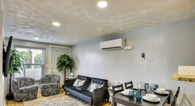 Daytona Beach Vacation Rental Apt - 2 Mi to Beach!, Buchen Sie Hotel Daytona Beach Shores Daytona Beach Area