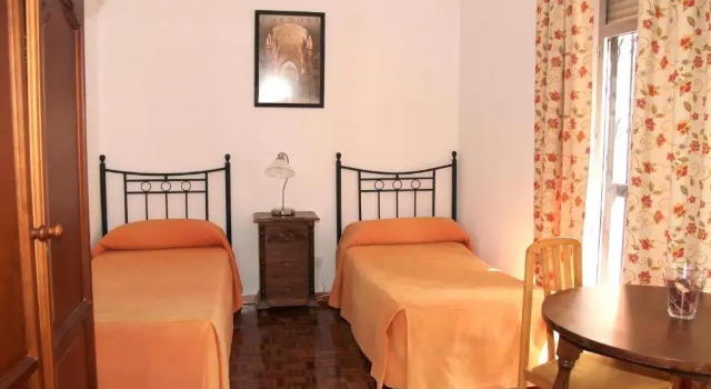 Семейный номер Pension Catedral