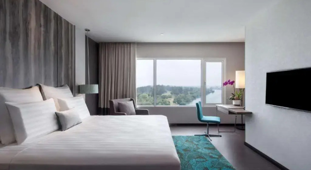 Двухместный номер Superior с видом на город Pullman Miri Waterfront