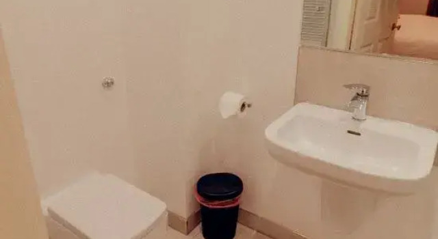 Standard Zimmer Mayfield Suites