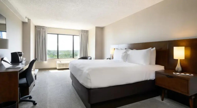 Номер Standard Harborside Hotel