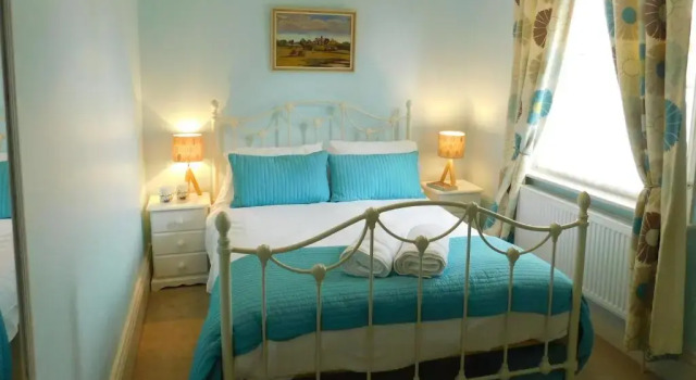 Коттедж с 5 комнатами Quay Corner, 5 bed house, Christchurch Dorset