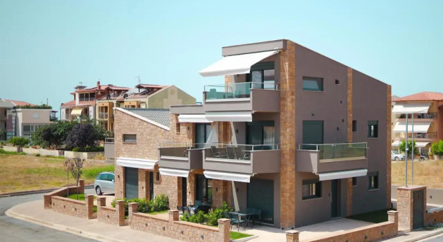 Artline Luxury Suites, Book Hotel Flogita 