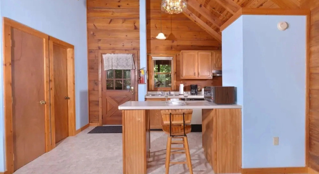 Zen Garden 1523 by Aunt Bug's Cabin Rentals