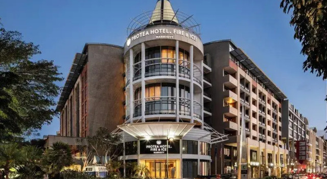 Полулюкс Protea Hotel Fire & Ice! by Marriott Durban Umhlanga Ridge