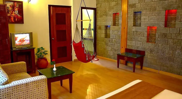 Hotel Kasauli Woods, Забронировать Отель Касаули штат Химачал-Прадеш