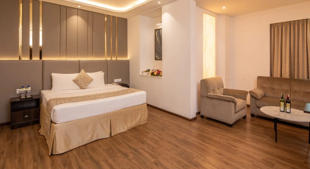 Номер Executive Goldfinch Hotel Bangalore