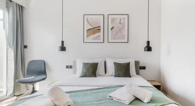 Апартаменты Brisk - Chic 1-BR Apartment in Athens