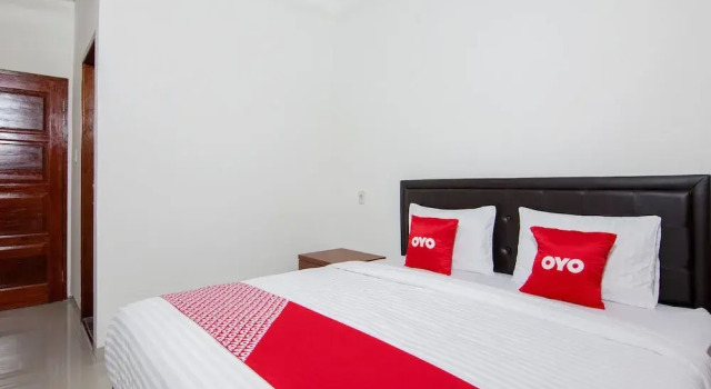 Номер Deluxe OYO 1819 Aries Hotel