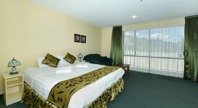Студия Deluxe Abelia Motor Lodge