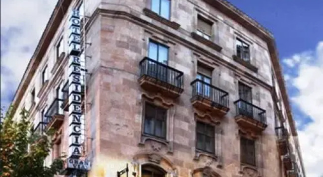 Hotel Gran Vía by gaiarooms, Забронировать Отель Недорогие отели Саламанки, рядом с Cueva de Salamanca, недорого